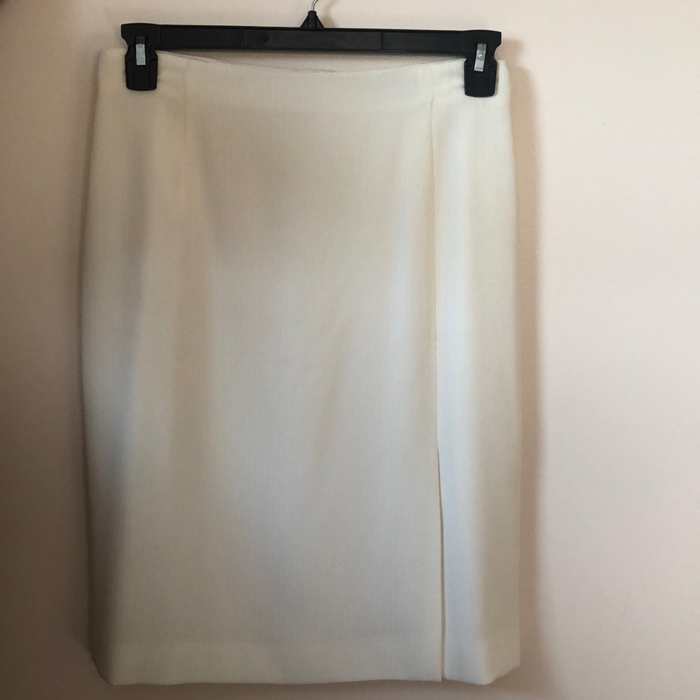 Midi white skirt - Picture 1 of 2